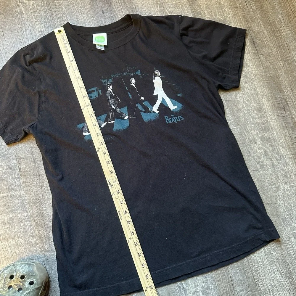 Vintage Y2K 2005 The Beatles Abbey Road T Shirt Adult Men's Large EXCELLENT‎ EUC